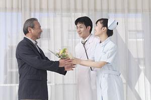 堺市の整形外科ガイド：腰痛や膝の痛みを改善するための専門医の選び方とリハビリのポイント