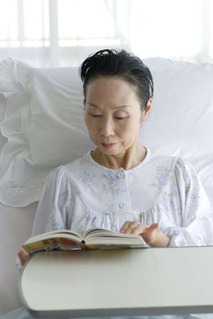 天然歯の黄ばみもその日のうちに白く