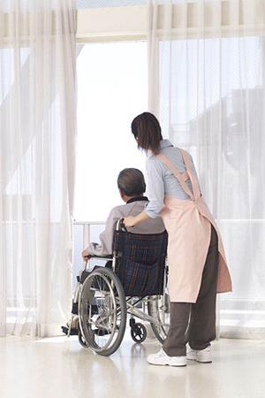 インプラントを名古屋にて受ける時の注意